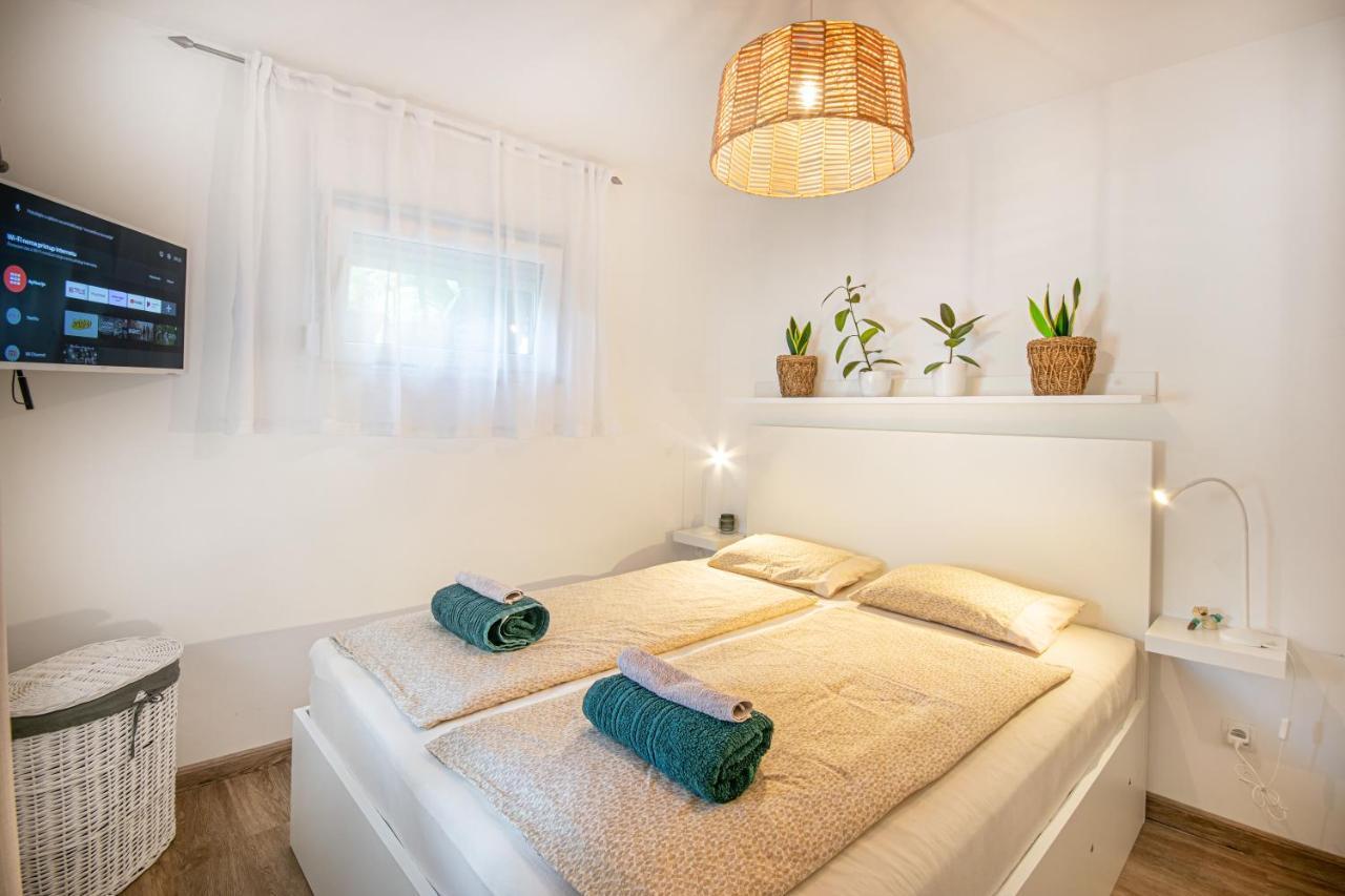 Apartment Vera Makarska Esterno foto